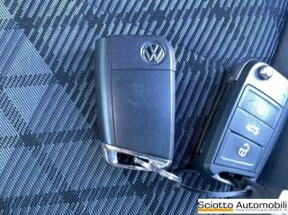 VOLKSWAGEN T-Roc usata, con Specchietti laterali elettrici