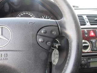 MERCEDES-BENZ CLK 200 usata 32