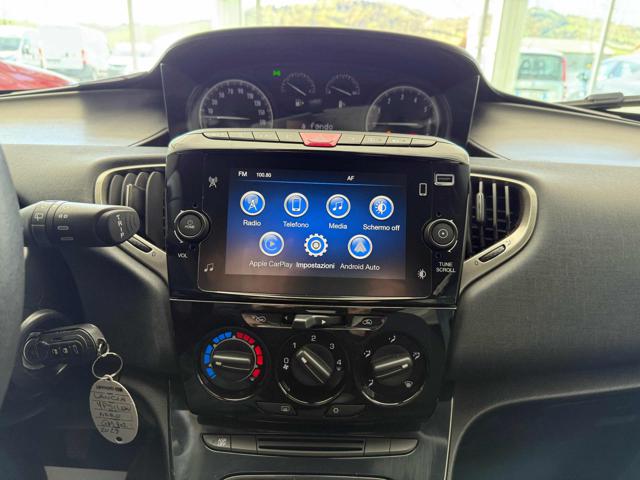 LANCIA Ypsilon usata 12