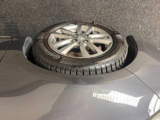 TOYOTA Yaris usata, con Autoradio