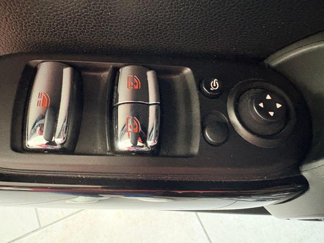 MINI Mini usata, con ESP