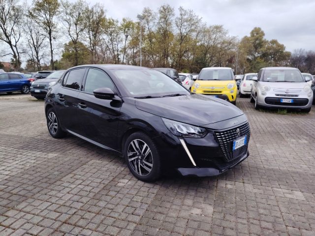 PEUGEOT 208 usata, con Autoradio