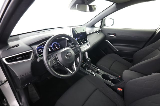 TOYOTA Corolla Cross usata 1