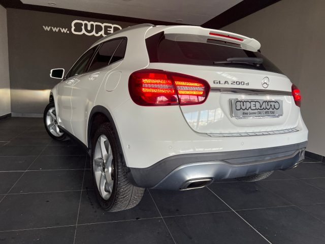 MERCEDES-BENZ GLA 200 usata, con Antifurto
