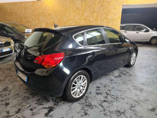 OPEL Astra usata, con Alzacristalli elettrici