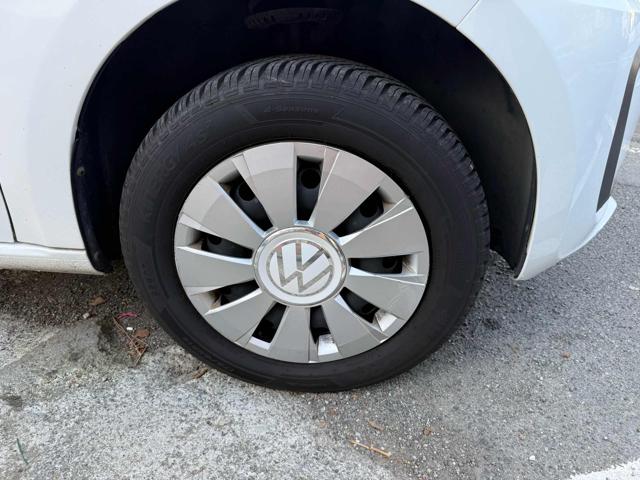 VOLKSWAGEN up! usata, con Sensori di parcheggio posteriori