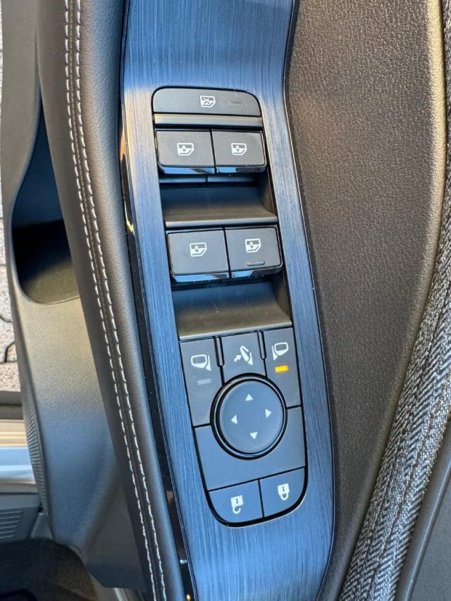 NISSAN X-Trail usata, con Controllo trazione