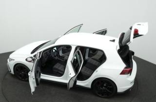 VOLKSWAGEN Golf usata, con Servosterzo