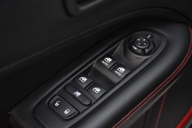 JEEP Compass usata, con Fari Xenon