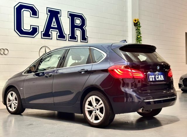 BMW 216 usata, con Autoradio