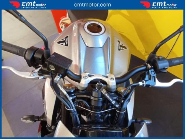 TRIUMPH Street Triple usata 7