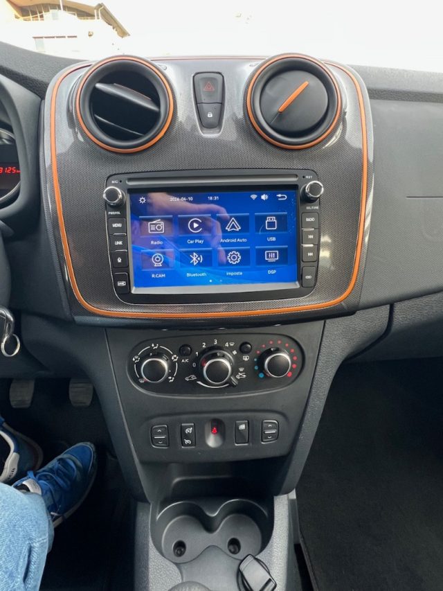 DACIA Sandero usata, con Luci diurne LED