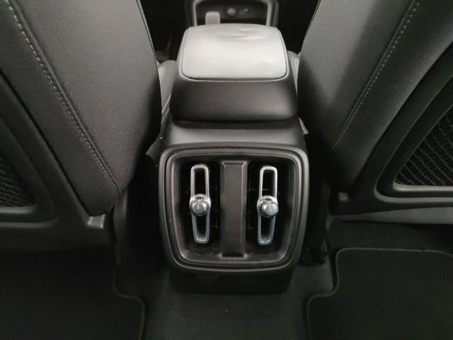VOLVO XC40 usata, con Portellone posteriore elettrico