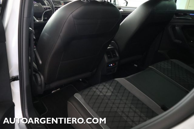 VOLKSWAGEN Tiguan usata, con Specchietti laterali elettrici