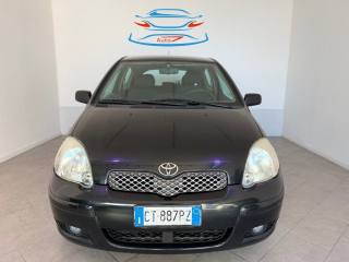 TOYOTA Yaris 1.3i 16V cat 3 porte Sol