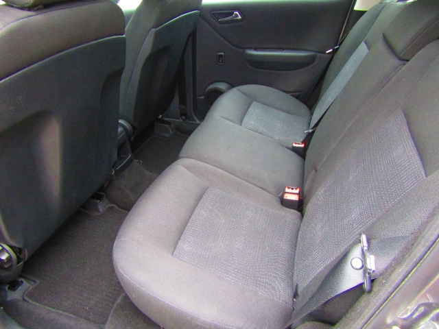 MERCEDES-BENZ A 160 usata, con Autoradio