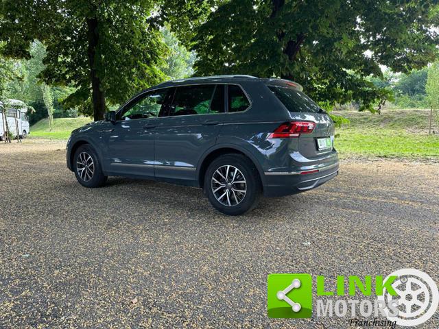 VOLKSWAGEN Tiguan usata, con Boardcomputer