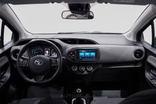 TOYOTA Yaris usata, con Specchietti laterali elettrici