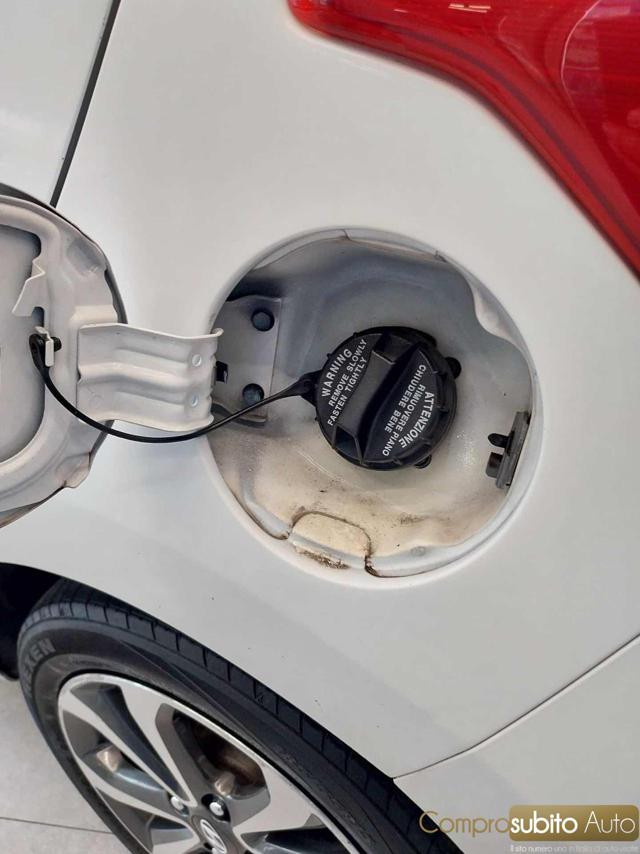 HYUNDAI i10 usata 21