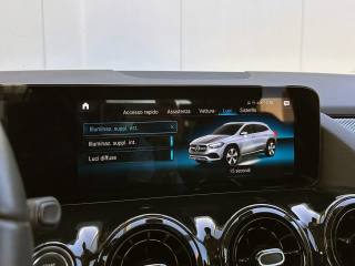 MERCEDES-BENZ GLA 200 usata, con Sedile posteriore sdoppiato