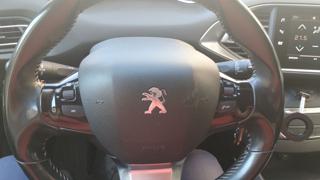 PEUGEOT 308 usata, con Touch screen