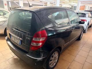 MERCEDES-BENZ A 180 usata, con Airbag