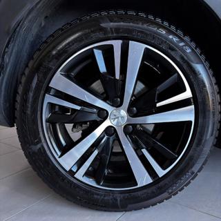 PEUGEOT 3008 usata, con Autoradio