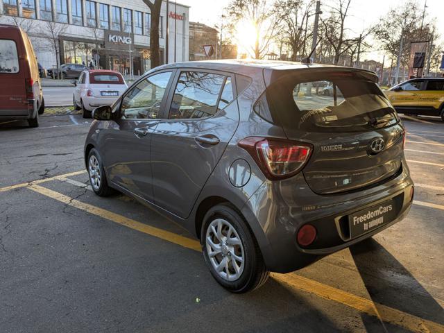 HYUNDAI i10 usata, con Chiusura centralizzata
