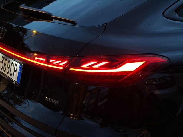 AUDI Q5 usata, con Hill holder