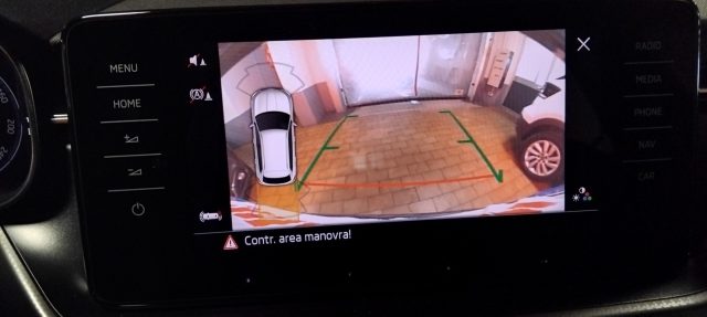 SKODA Kamiq usata, con Bracciolo