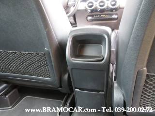 MERCEDES-BENZ GLB 180 usata, con MP3