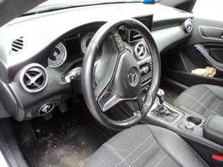 MERCEDES-BENZ A 160 usata, con Chiusura centralizzata