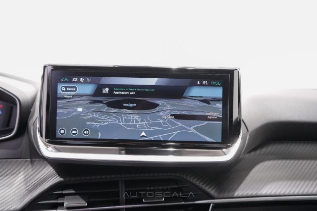 PEUGEOT 2008 usata, con USB