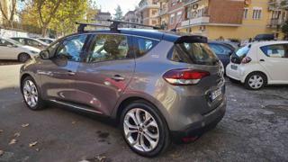 RENAULT Scenic usata, con Alzacristalli elettrici