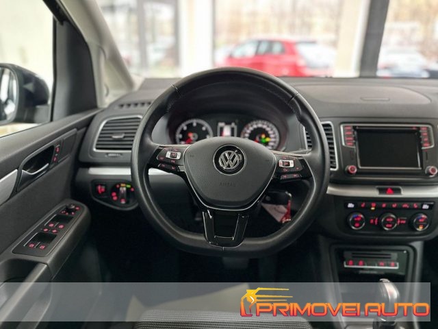 VOLKSWAGEN Sharan usata, con Airbag