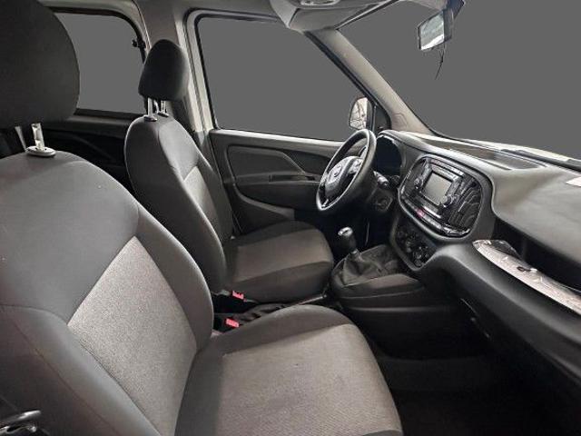 FIAT Doblo usata, con Alzacristalli elettrici