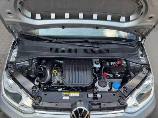 VOLKSWAGEN up! usata, con Freno di stazionamento elettrico