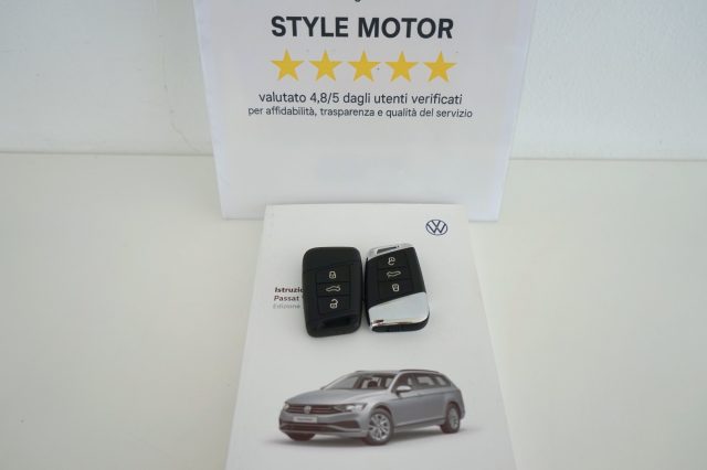 VOLKSWAGEN Passat Variant usata 62