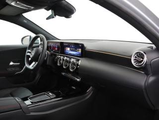 MERCEDES-BENZ A 180 usata, con Sedili riscaldati