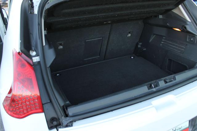 PEUGEOT 3008 usata, con Chiusura centralizzata