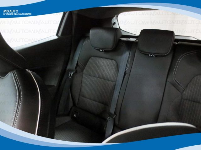 RENAULT Clio usata, con Controllo automatico clima