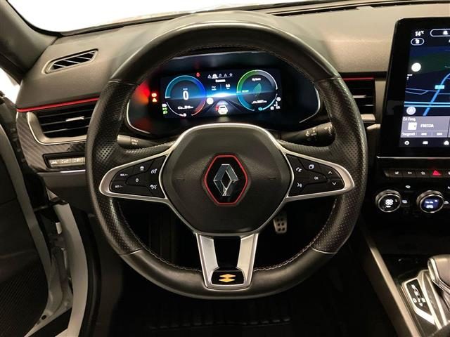 RENAULT Arkana usata, con Touch screen