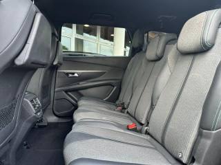 PEUGEOT 5008 usata, con Climatizzatore