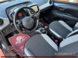 TOYOTA Aygo usata, con Controllo automatico clima