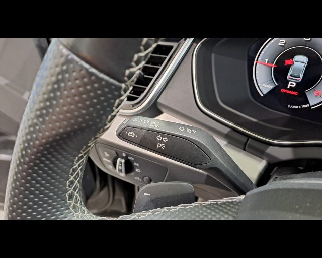 AUDI Q5 usata, con Autoradio digitale