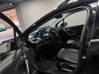 PEUGEOT 2008 usata, con Autoradio