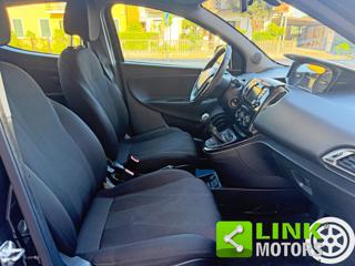 LANCIA Ypsilon usata, con ESP