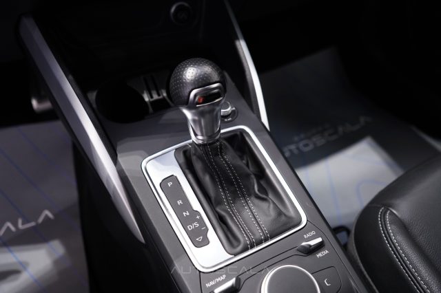 AUDI Q2 usata, con USB