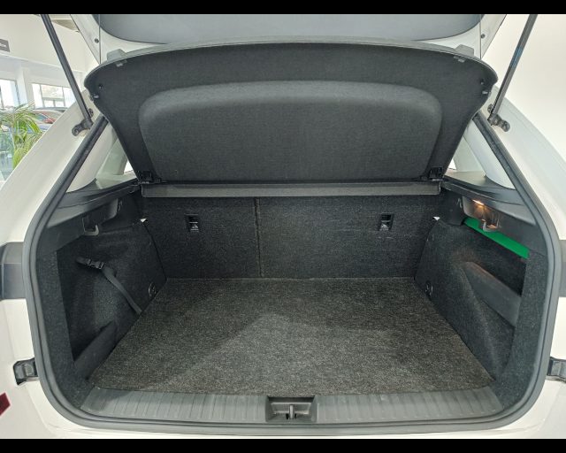 SKODA Kamiq usata, con Airbag testa