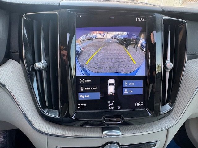 VOLVO XC60 usata, con Vetri oscurati